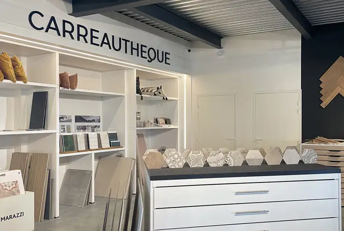 Découvrez le showroom RGE 35 à Saint-Malo avec une multitude de choix en décoration