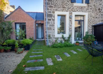 Rénovation extérieur d'espace jardin terrasse pour cette maison à Saint-Malo par RGE 35