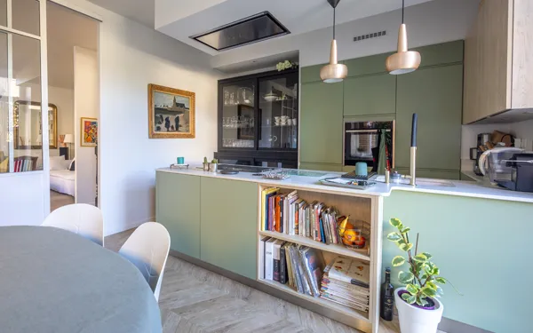 Tendances déco 2025 pour vos cuisines par RGE 35 à Saint-Malo