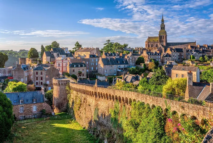 Prestation de décoration d'intérieur et d'agencement à Dinan by RGE 35